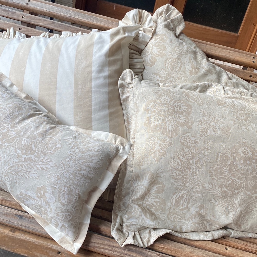 Noble Excellence 4 piece 100% cotton pillow bundle
